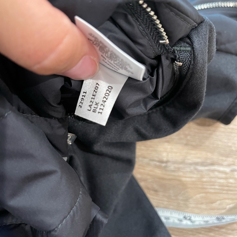 Peter Millar Quilted Lizzie Vest Gray - Picture 9 of 9